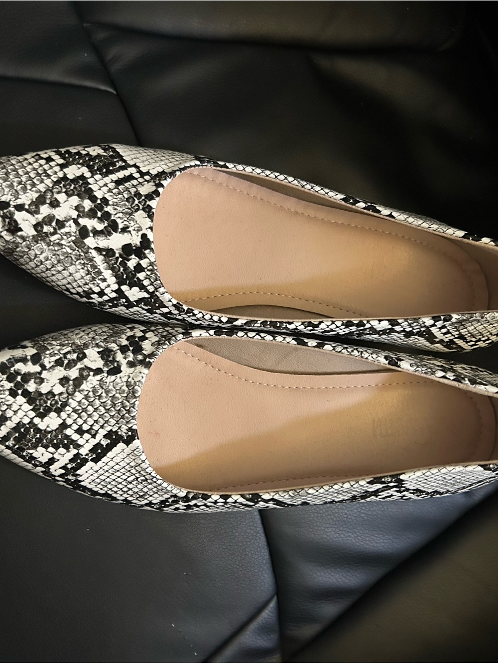 SHEIN Snake-Print Pointed Toe Flats - Black & White